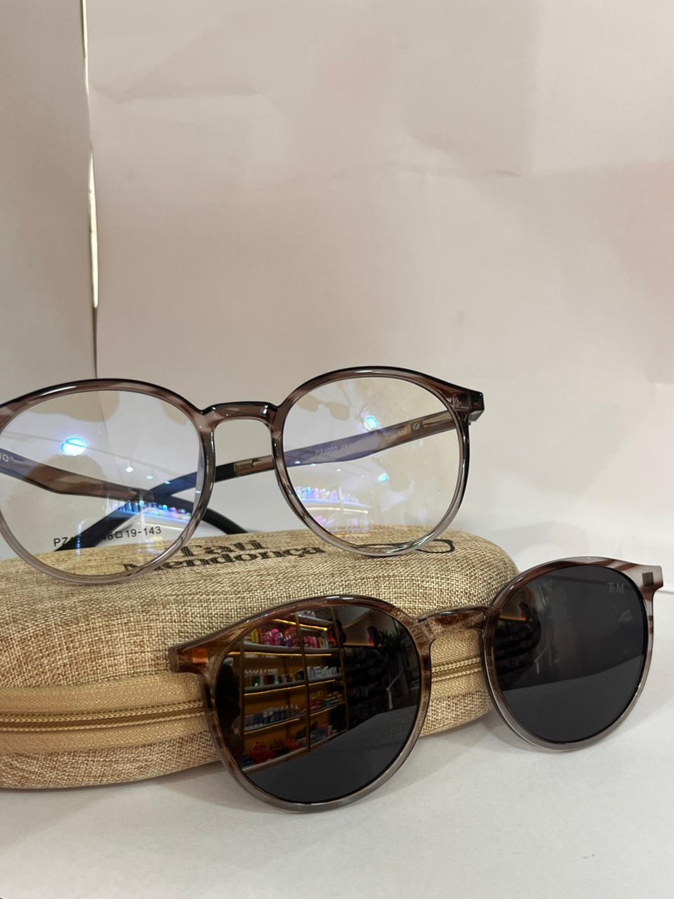 Óculos de Sol Feminino Carol - Linha Tati Mendonça